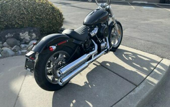 2023 Harley-Davidson Softail Standard Vivid Black