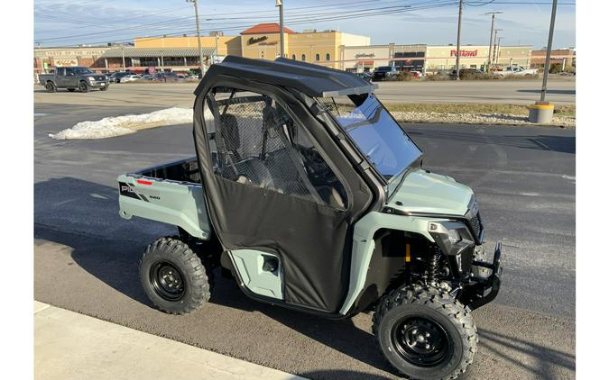 2026 Honda PIONEER 520