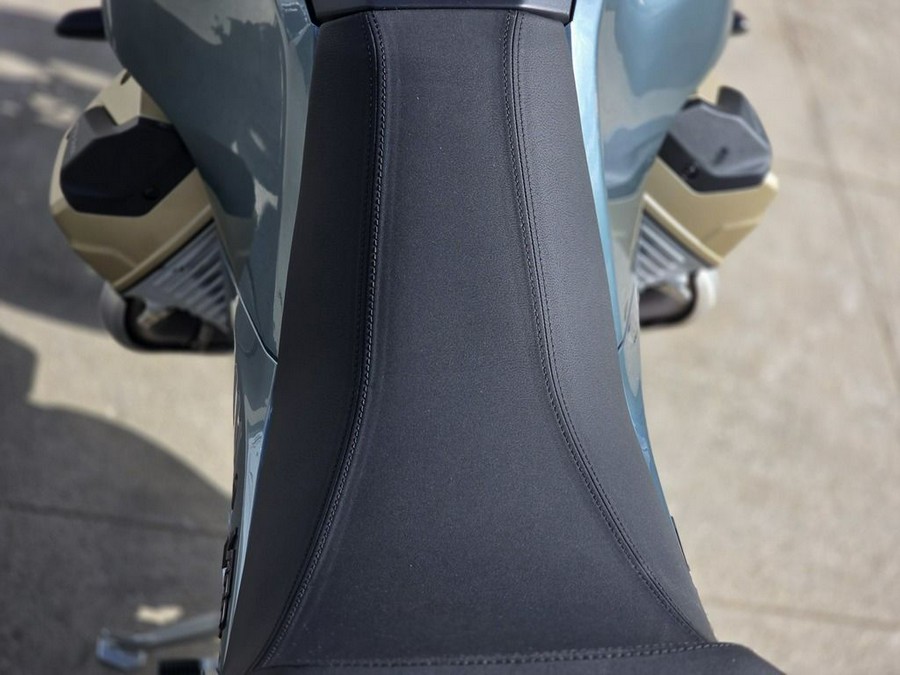 2027 Moto Guzzi V100 Mandello S