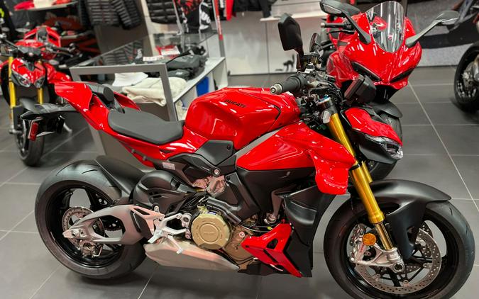 2026 Ducati Streetfighter V4 S