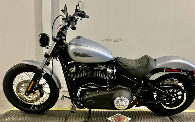 2020 Harley-Davidson® FXBB - Softail® Street Bob®