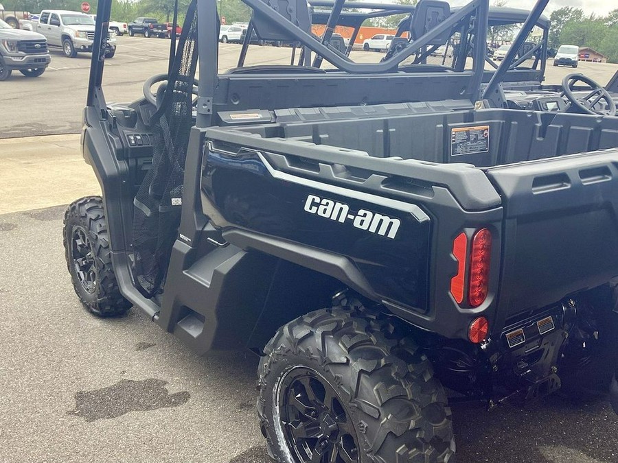 2024 Can-Am™ Defender XT HD9