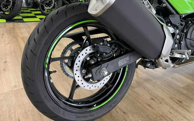 2025 Kawasaki Ninja 500 KRT Edition