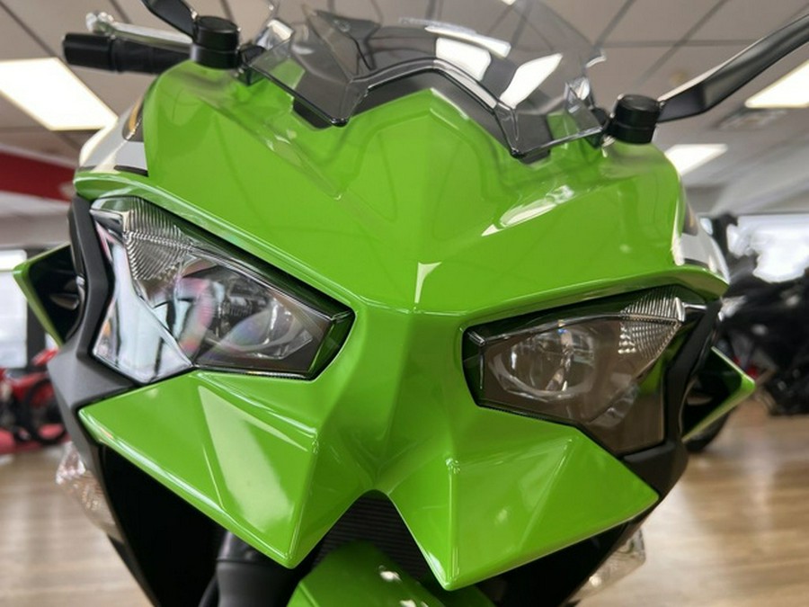 2025 Kawasaki Ninja 500 KRT Edition