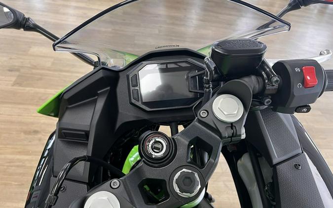 2025 Kawasaki Ninja 500 KRT Edition