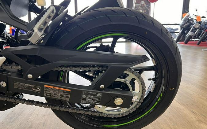 2025 Kawasaki Ninja 500 KRT Edition