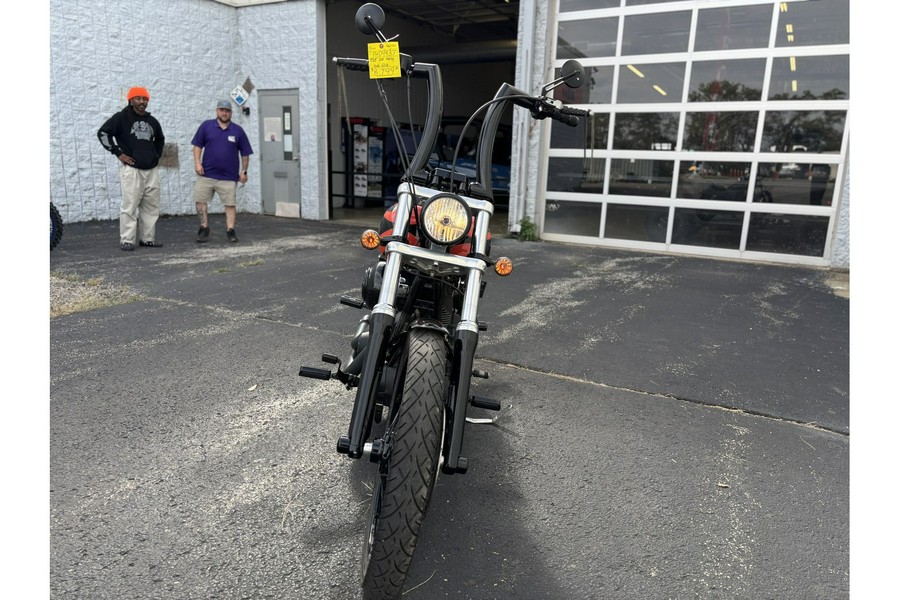 2010 Harley-Davidson® DYNA WIDE GLIDE