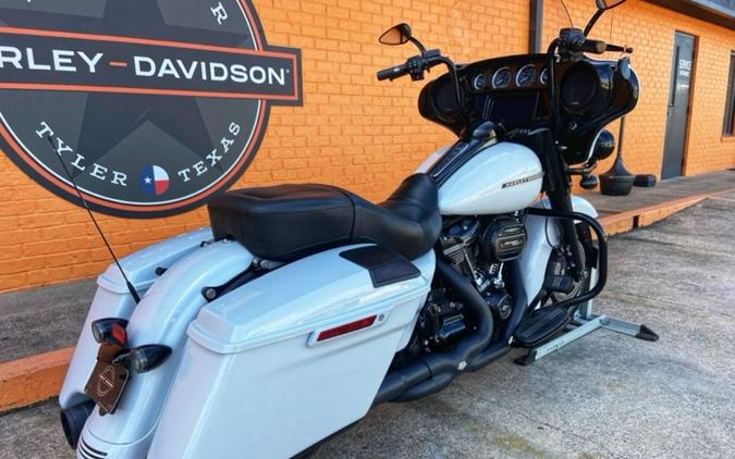 2020 Harley-Davidson® FLHXS - Street Glide® Special