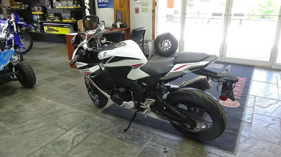 2027 Honda CBR1000RR