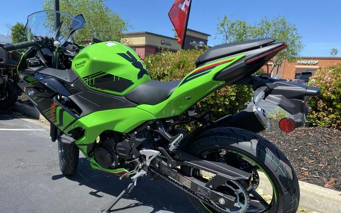 2024 Kawasaki Ninja® 500 KRT Edition SE ABS