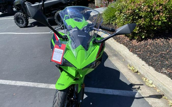 2024 Kawasaki Ninja® 500 KRT Edition SE ABS