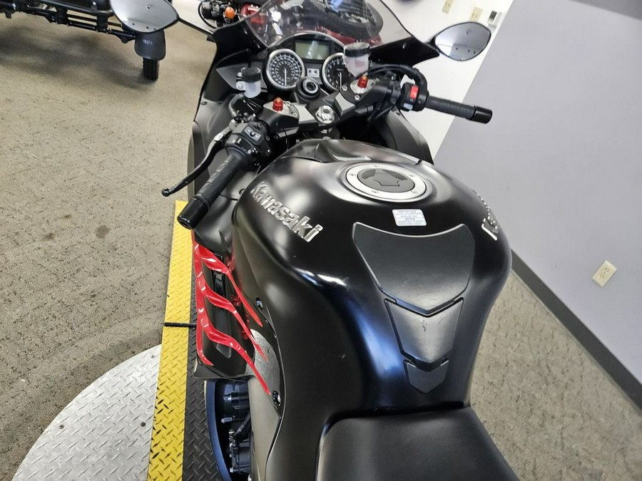 2014 Kawasaki Ninja® ZX™-14 ABS