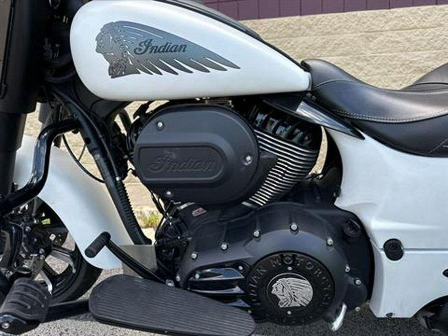 2019 Indian Motorcycle Springfield® Dark Horse® ABS