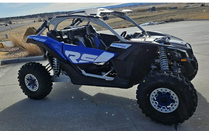 2023 Can-Am Maverick X3 X rs TURBO RR 72 Tan & Blue