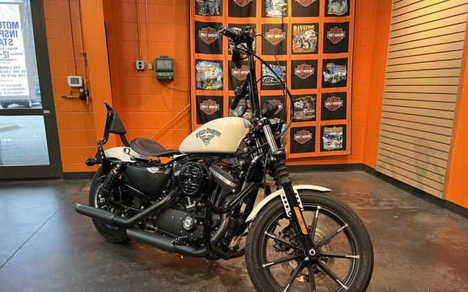 2018 Harley-Davidson® XL883N - Sportster® Iron 883™