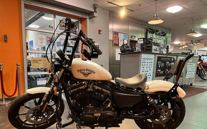 2018 Harley-Davidson® XL883N - Sportster® Iron 883™