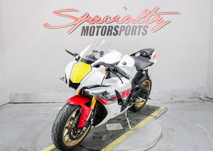 2022 Yamaha YZF-R1 World GP 60th Anniversary Edition