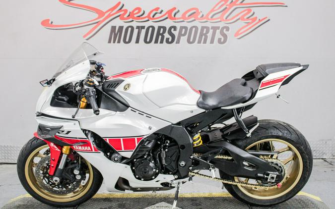 2022 Yamaha YZF-R1 World GP 60th Anniversary Edition