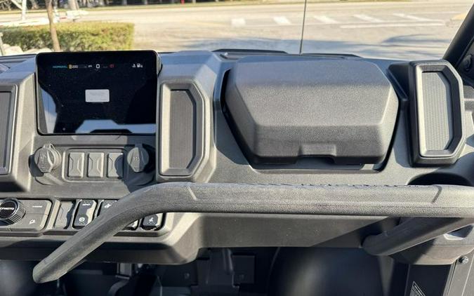 2025 CFMOTO UFORCE U10 Pro