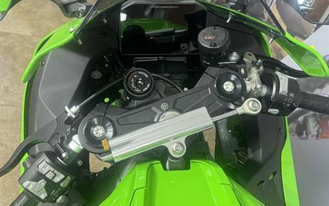 2026 Kawasaki Ninja® ZX™-10R ABS