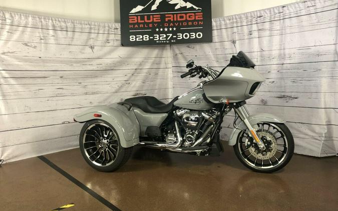 FLTRT 2024 Road Glide 3