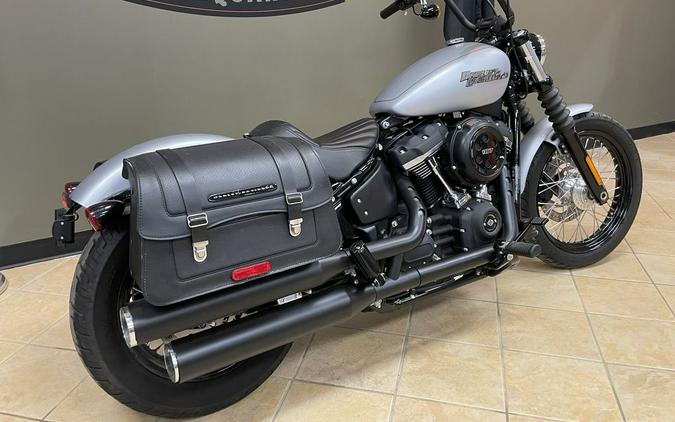 2020 Harley-Davidson Softail® Street Bob®