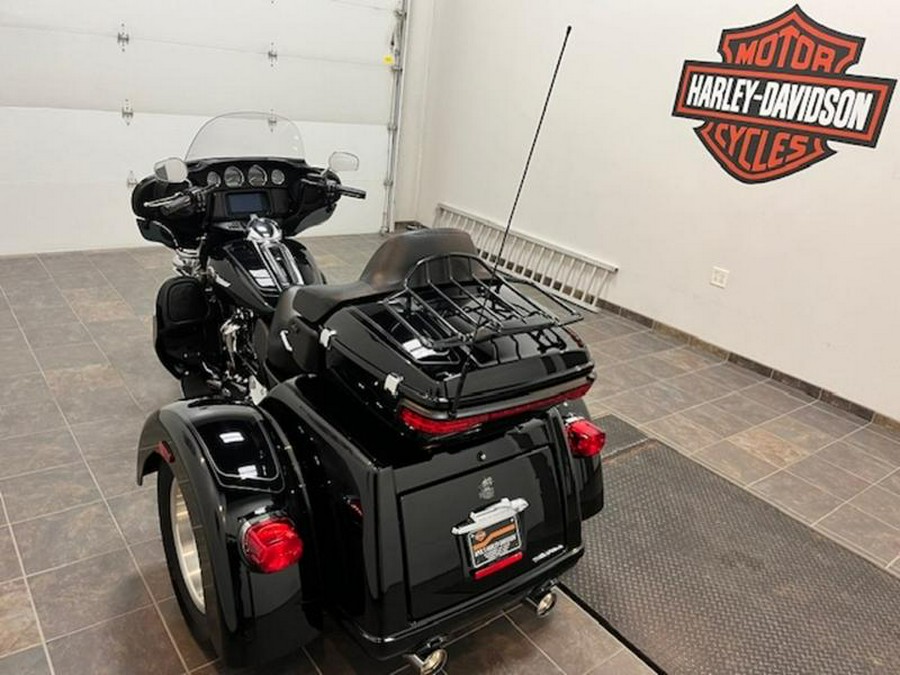 2023 Harley-Davidson® FLHTCUTG - Tri Glide® Ultra