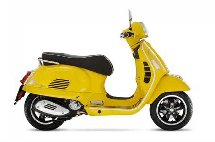 2022 Vespa GTS Super 300