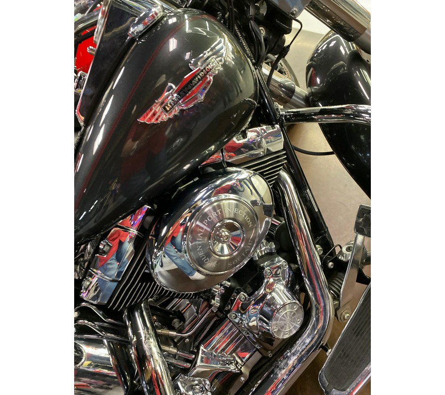 2006 Harley-Davidson® SOFTAIL DELUXE