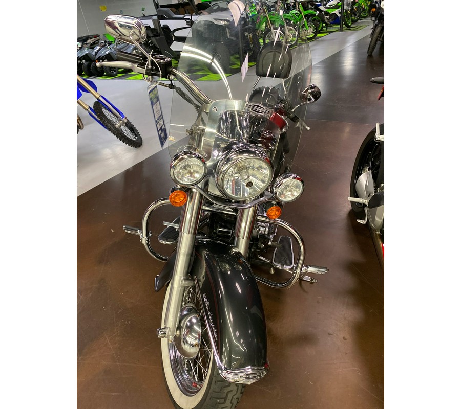 2006 Harley-Davidson® SOFTAIL DELUXE