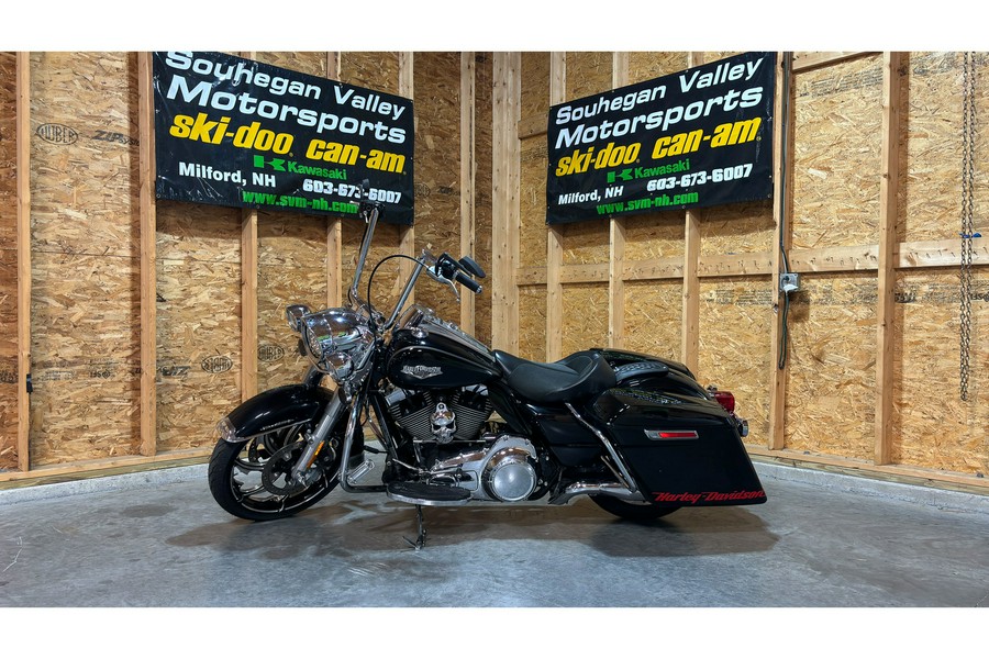 2016 Harley-Davidson® ROAD KING