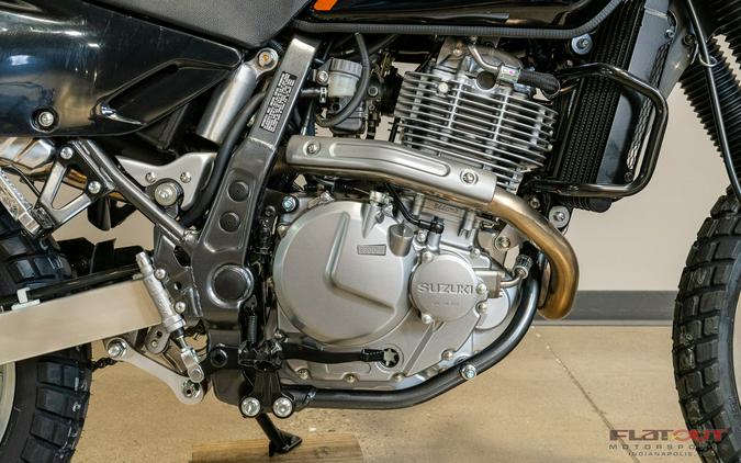 2026 DR650S - Suzuki
