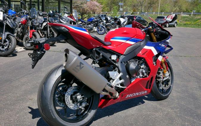 2026 Honda CBR1000RR-R Fireblade SP