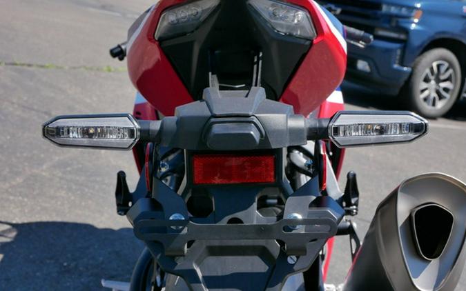 2026 Honda CBR1000RR-R Fireblade SP