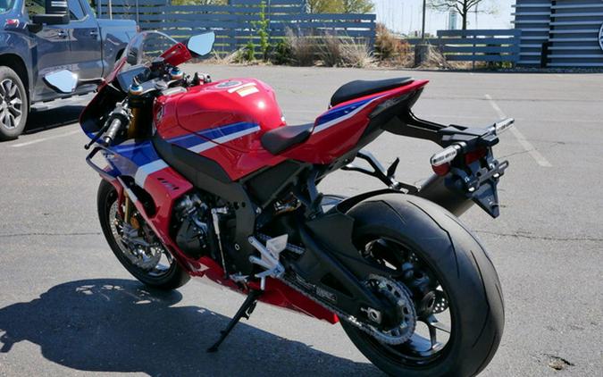 2026 Honda CBR1000RR-R Fireblade SP