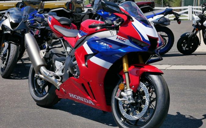 2026 Honda CBR1000RR-R Fireblade SP