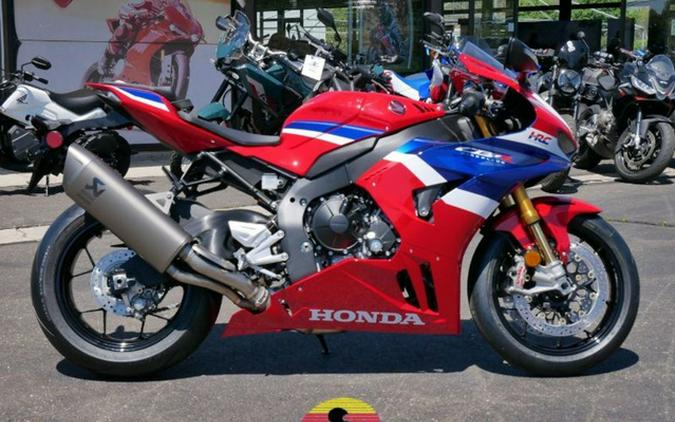 2026 Honda CBR1000RR-R Fireblade SP