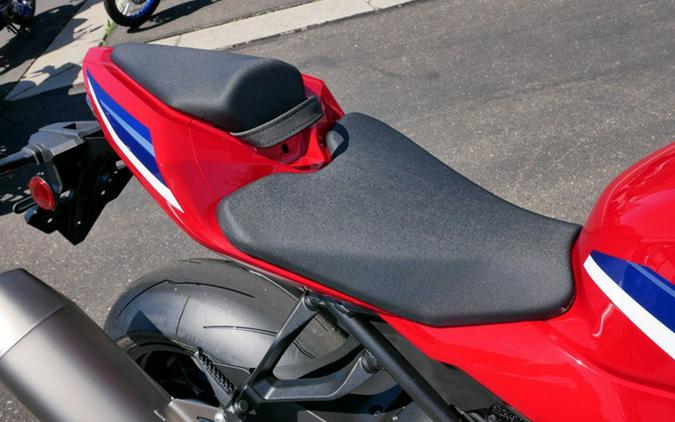 2026 Honda CBR1000RR-R Fireblade SP