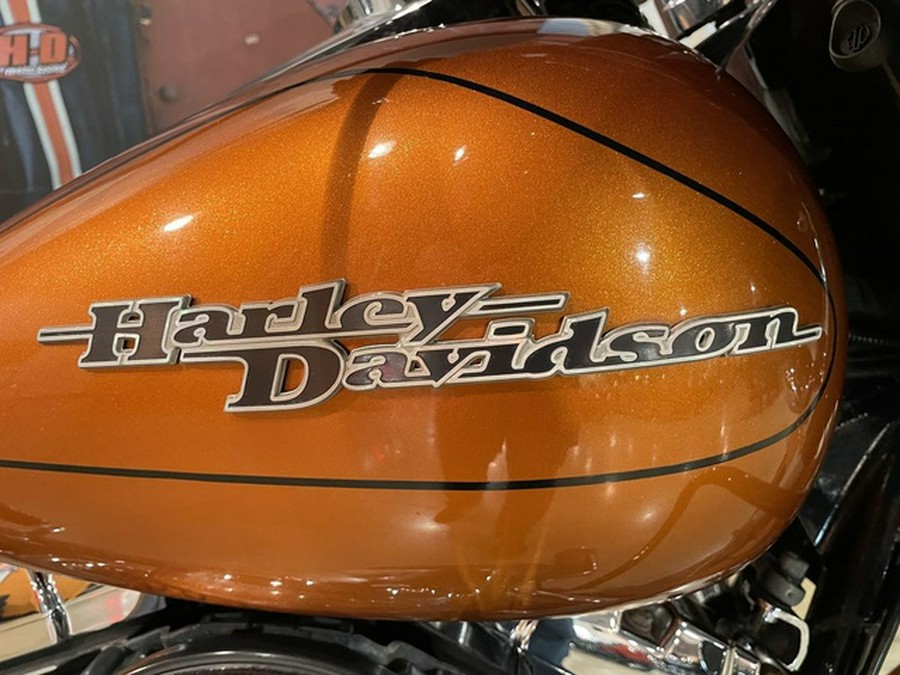 2014 Harley-Davidson FLHXS - Street Glide Special