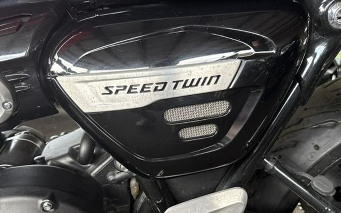 2023 TRIUMPH SPEEDTWINBREITLINGLE