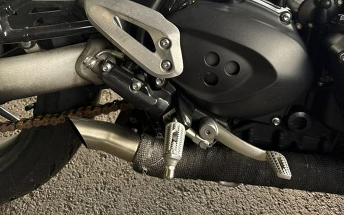2023 TRIUMPH SPEEDTWINBREITLINGLE