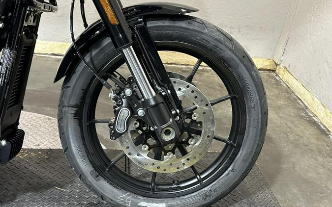 2025 Harley-Davidson Low Rider® ST Midnight Firestorm - Black Finish