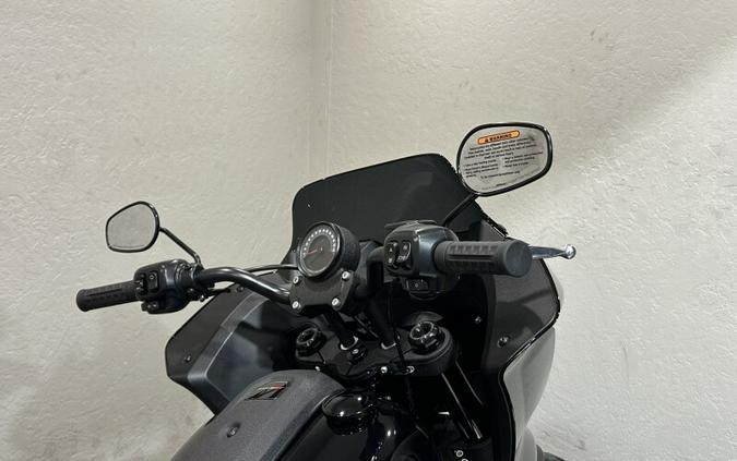 2025 Harley-Davidson Low Rider® ST Midnight Firestorm - Black Finish