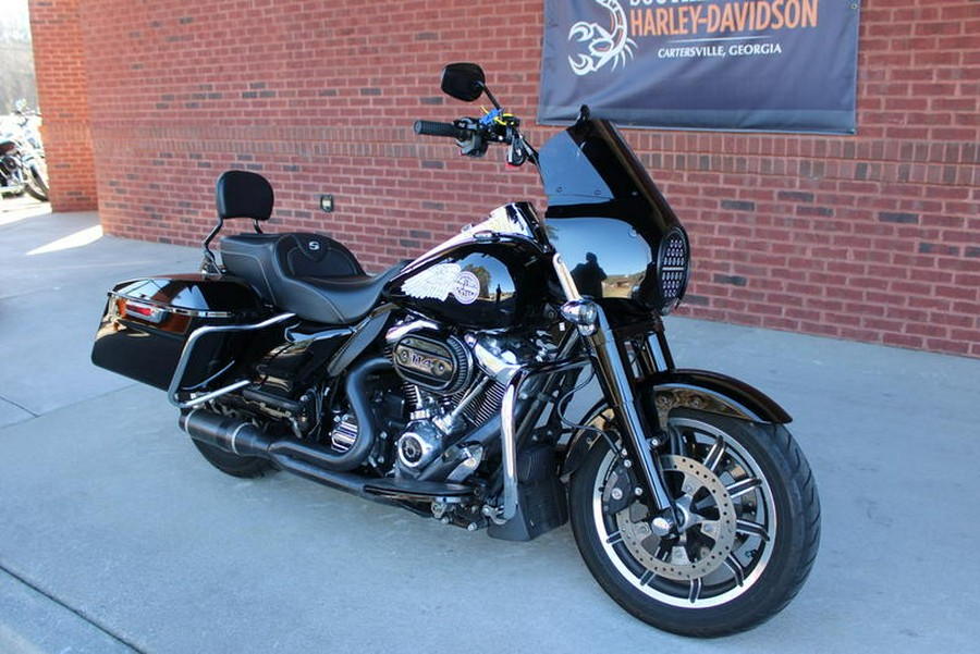 2022 Harley-Davidson® FLHP