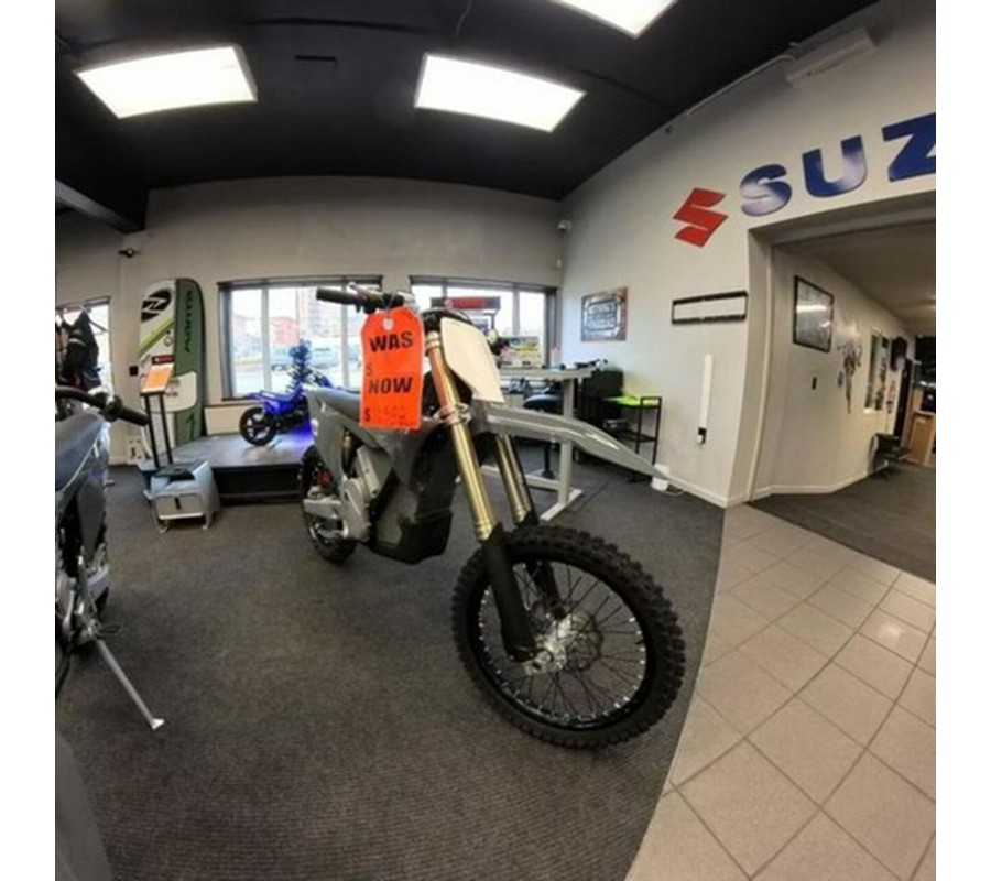 2025 Stark VARG Alpha 18"_80HP