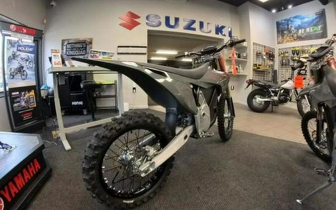 2025 Stark VARG Alpha 18"_80HP