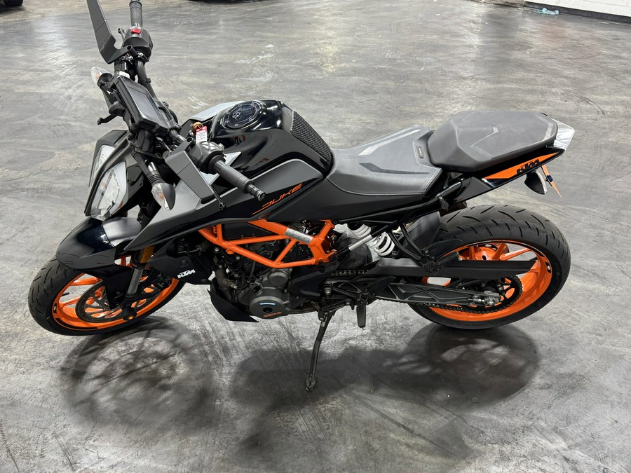 2021 KTM 390 DUKE
