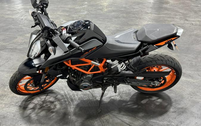 2021 KTM 390 DUKE
