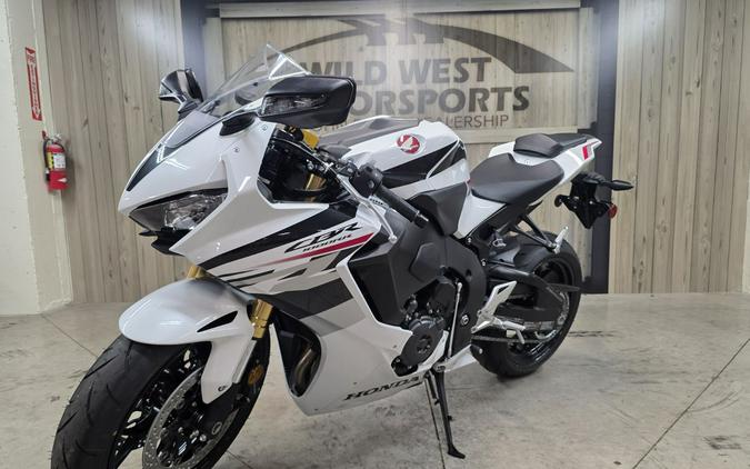2027 Honda CBR1000RR