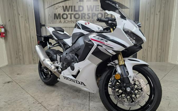 2027 Honda CBR1000RR